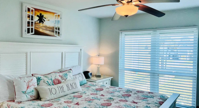 Shipwrecked Getaway For 6, Book Feriehus Sommerhuse i Houston, Hytte