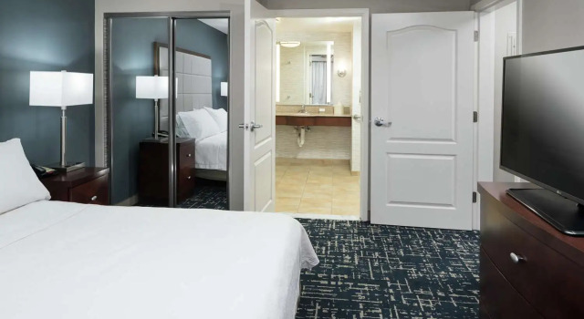 Люкс с 2 комнатами Homewood Suites by Hilton Fresno Airport/Clovis