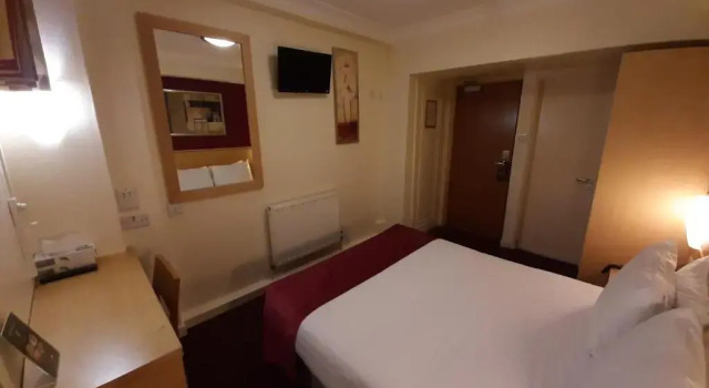 Двухместный номер Standard Americana Hotel