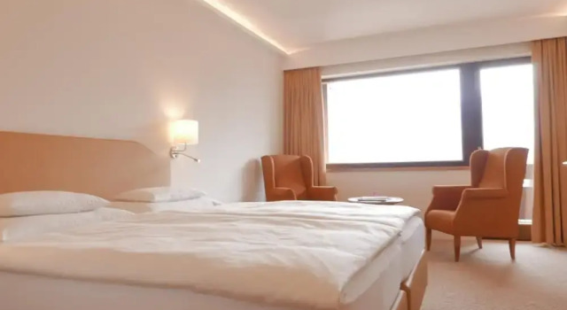 Двухместный номер Economy с балконом ALPIN- Das Sporthotel, SUMMERCARD included May - September