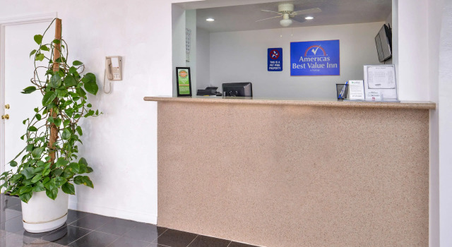 Americas Best Value Inn Clute Lake Jackson, Varaa Hotelli Lake Jackson Houston