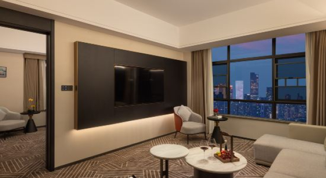Люкс Deluxe Qianyi International Hotel (Changsha Central South University of Railways Academy Store)