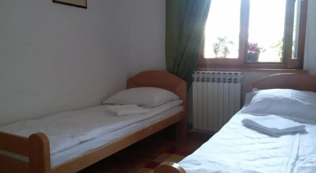 ABAGuesthouse, Забронировать Отель Отели Сараево с парковкой, рядом с Улица Башчаршия, Парковка
