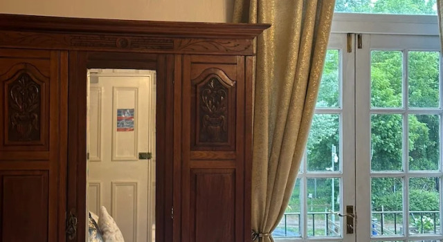Номер Deluxe Grove Ferry Inn