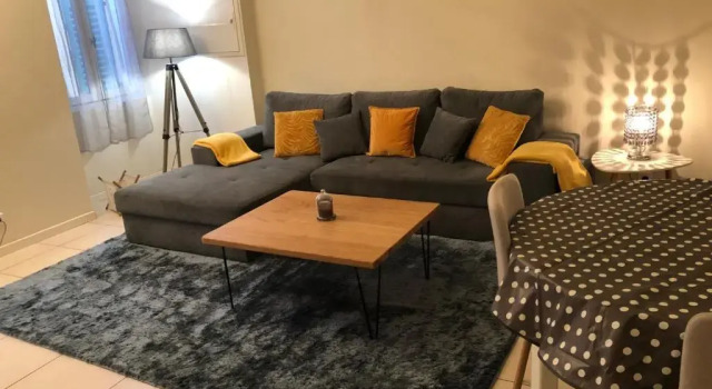 Quartier historique Plein coeur d Ajaccio proche de toutes commodités plage à 150m Grand F2 4 couchages 56 M2, Varaa Hotelli Ajaccio 