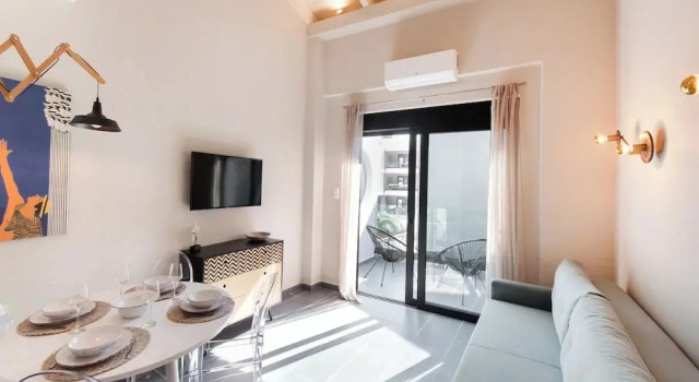 Art Maison Junior Maisonette, Забронировать Дом для отпуска Лефкада Лефкас, рядом с Церковь Агиас Кириакис