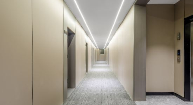 Sunshine Holiday Hotel (Jining South Railway Station Central Square Branch), Book Hotel Jining Inner Mongolia