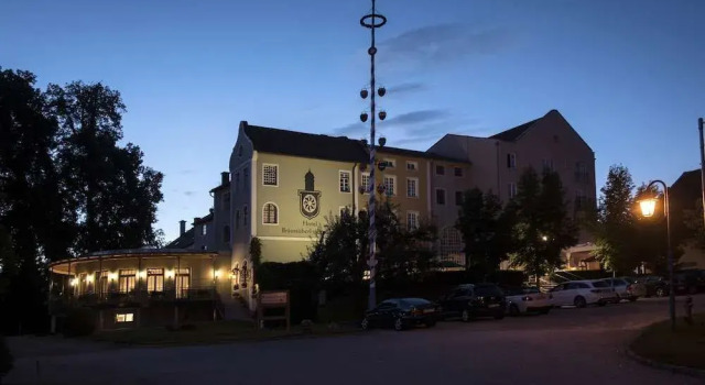 Schlossgut Odelzhausen, Varaa Hotelli Hotellit Baijeri pysäköinnillä, Pysäköinti