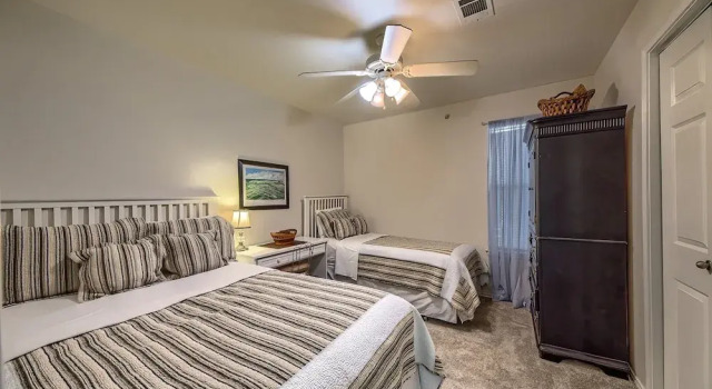 Номер Standard Ww H202 Mather Street Retreat 2 Bedroom Condo by RedAwning