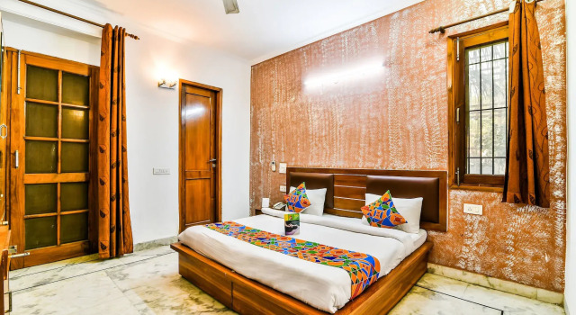 FAB Residency, Забронировать Отель Гургаон 