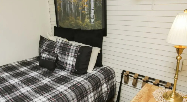 Lazy R Cottages: 5, Забронировать Отель Эстес-Парк Rocky Mountain National Park, рядом с Trout Haven Fishing Pond