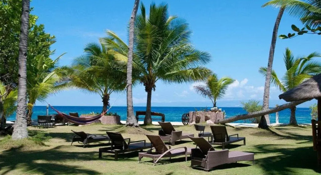 Polaris Beach and Dive Resort Inc