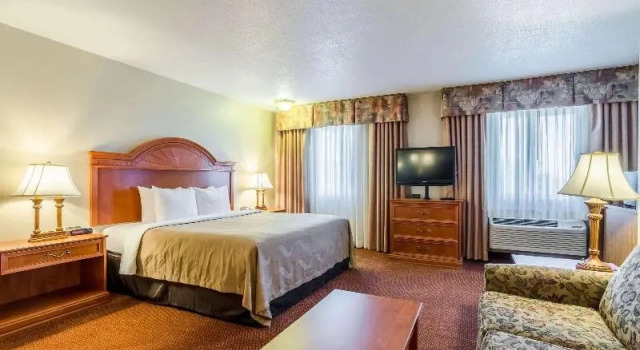 Одноместный номер Standard Holiday Inn Express ALLIANCE