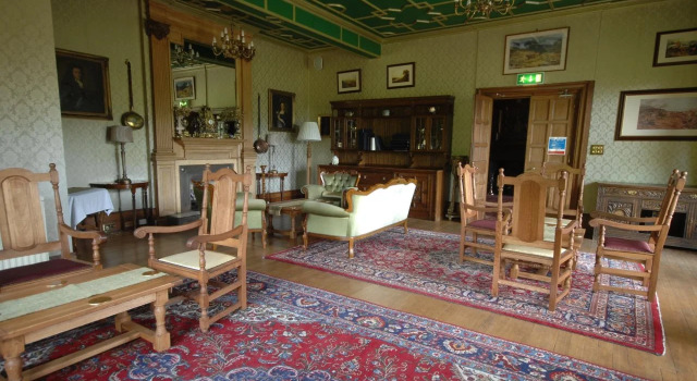 Comlongon Castle, Book Hotel Mouswald Dumfries and Galloway