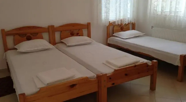 Vesela Guest House, Забронировать Гостевой дом Отели области Бургас с парковкой, Парковка