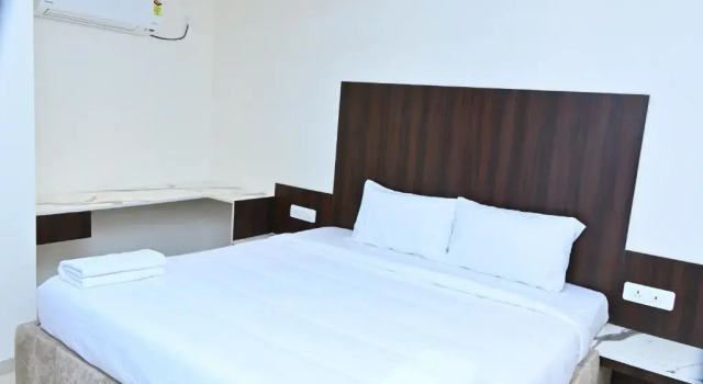 Двухместный номер Standard Grand Manor Suites
