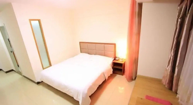 Mianhuatang Garden Hotel, Book Hotel Hoteller i Jilin med parkering, Parkering