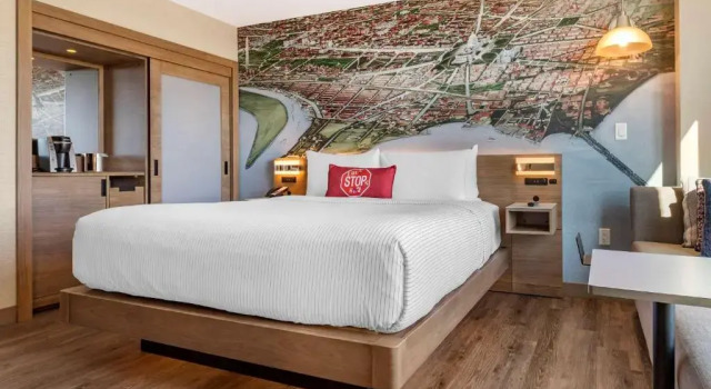 Номер Deluxe Cambria Hotel Washington DC Navy Yard Riverfront