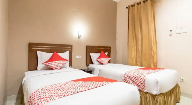 Oyo 1244 Wisma Syariah Aceh House, Rezervovat Hotel Hotely v Medan s parkováním, Parkování