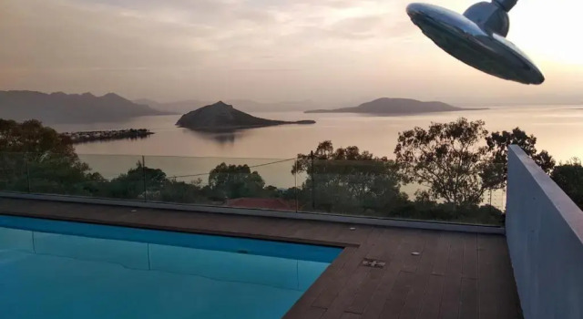 Вилла Sunset Dream - villa with unique views and pool