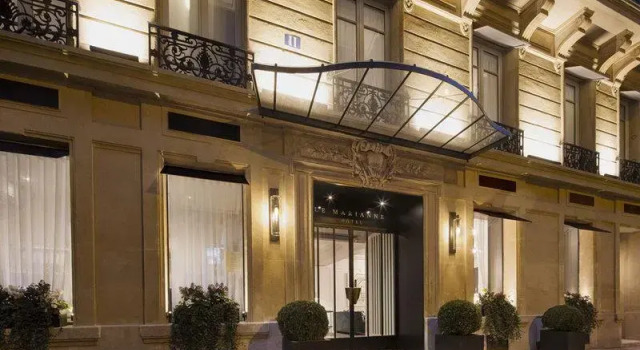Четырёхместный номер Standard Hôtel Le Marianne
