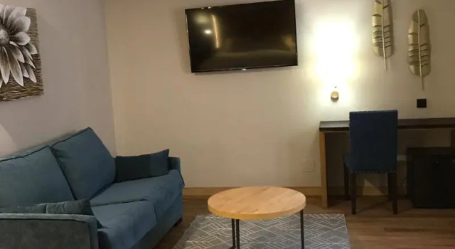 Двухместный номер Standard с балконом Hotel Zentral Mayoral