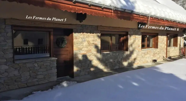 Fermes DU Planet N°3 : Chalet 12 Personnes / Chalet 12 People, Забронировать Шале Виллы Овернь-Рона-Альпы, Вилла