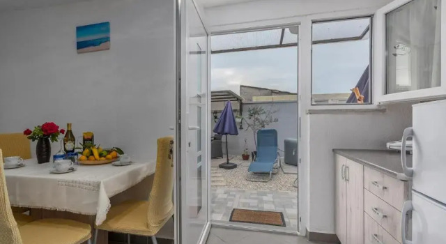 Apartment Dida Sime with Whirlpool, Buchen Sie Ferienwohnung Prkacini Istrien