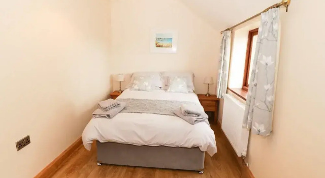 Bodneithior, Rezervați Casă de vacanță Llanerchymedd Anglesey