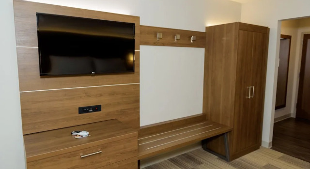 Четырёхместный номер Standard Holiday Inn Express & Suites McKinney - Frisco East by IHG