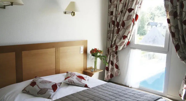 Golf-Hôtel Domaine Des Ormes, Rezervasyon Tatil Köyü Epiniac Ille-et-Vilaine