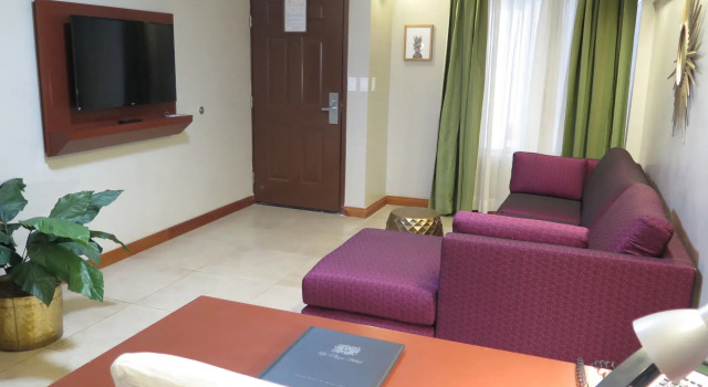 Le Plaza Hotel, Book Hotel Hotels in Port-au-Prince with a Pool, Swimming Pool