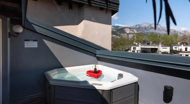 Студия HEART OF TRENTO apartments