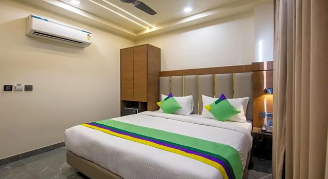 Двухместный номер Standard Treebo Royal Comfort