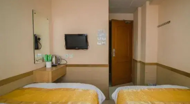Ever Easy Hotel (Mongkok MTR Exit E1), Boek Hotel Kowloon Hongkong