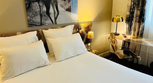 Номер Classic Hotel Le Cardinal Rueil Centre