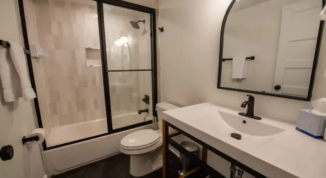 Sosuite 1BR Apt w Patio W D Sofabed, Забронировать Апартаменты/квартира Филадельфия Philadelphia Metropolitan Area