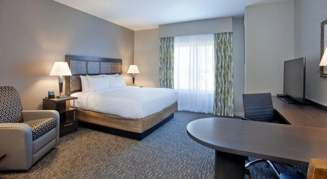 Двухместный люкс Candlewood Suites Kearney by IHG