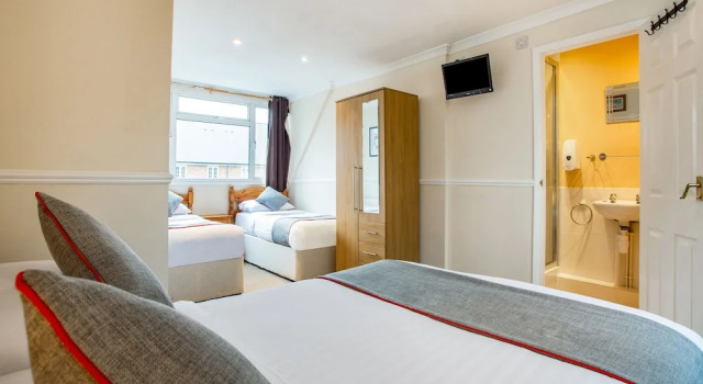 Номер Deluxe Flexistay Ambers Gatwick Aparthotel
