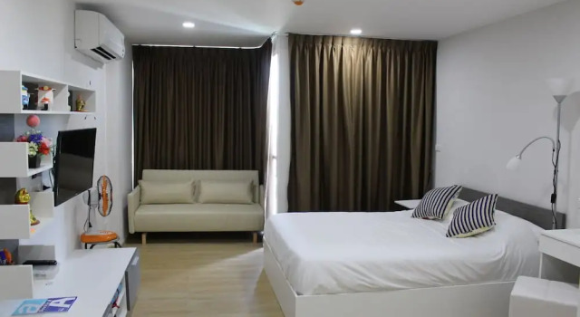 Ozone Condotel Apt 716