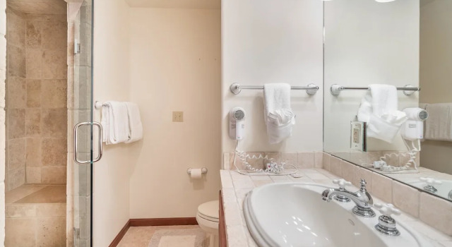 Номер Standard Pacific Street 3 Bedroom Condo By Accommodations in Telluride