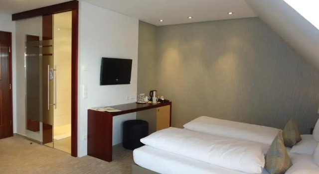 Двухместный номер Standard с видом на озеро Akzent Hotel Löwen