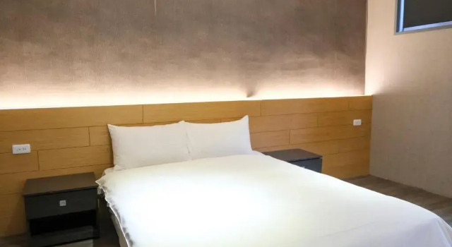 Двухместный номер Standard Koi Lake Hotel