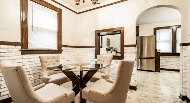 Glamorous Green Beauty in the Heart of University District 15min to Downtown