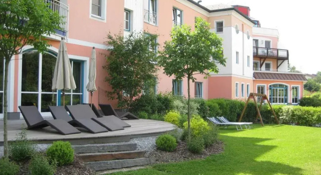 Maiers Wellnesshotel Loipersdorf, Rezervasyon Otel Loipersdorf bei Fuerstenfeld Fuerstenfeld