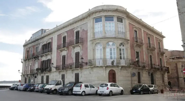 Maestranza Holiday, Book Apartment Hotels in Sicily with Parking, Parking
