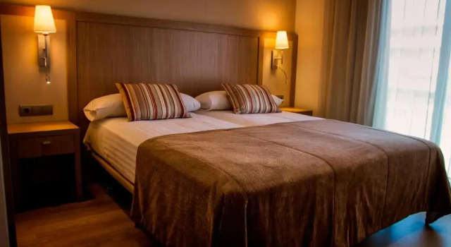 Апартаменты с 2 комнатами Apartaments Maritim