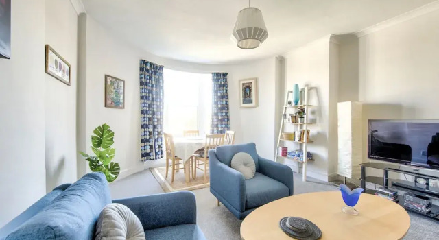 Spacious 2Br Home In New Town, Забронировать Апартаменты/квартира Новый город Эдинбург, рядом с Национальный музей Шотландии