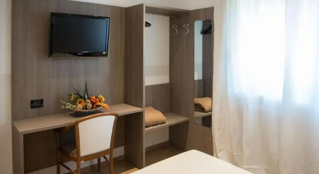 Двухместный номер с французской кроватью Albergo Grappolo Doro