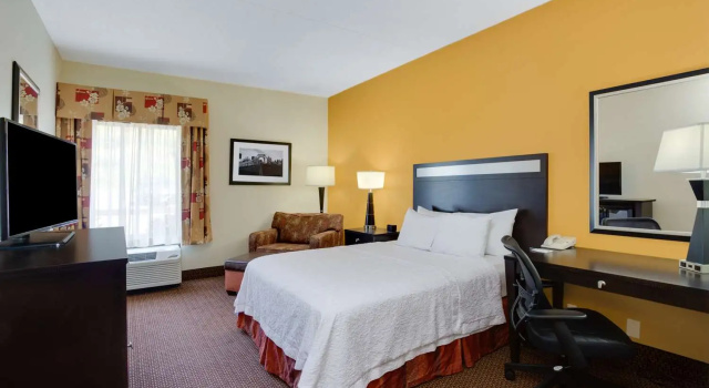 Номер Standard Hampton Inn Pittsburgh/West Mifflin